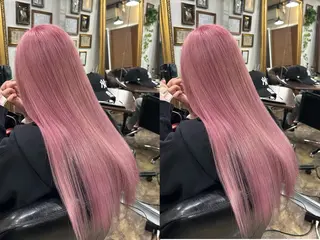 ロング カラー MOE レイヤー/新宿三丁目のヘアスタイル