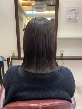 ミディアム カラー 松山 優里のヘアスタイル