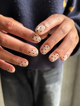 ネイル Manon Tomiのネイルデザイン