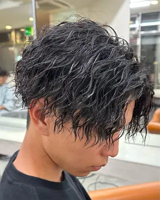 パーマ メンズ 梅田/全パーマ特化/ ケアパーマ/秋本大智のヘアスタイル