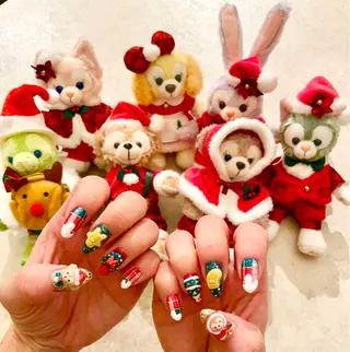 ネイル FILL nail SHIORIのネイルデザイン