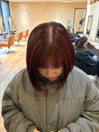 カラー しおり🍬 KOKORO🤍のヘアスタイル