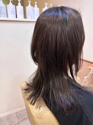 ロング 吉井 愛のヘアスタイル