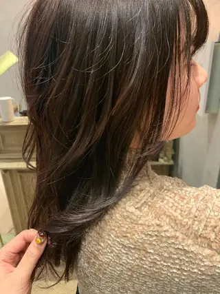 セミロング カラー ヘアアレンジ 高井瑠華🌼 ストカールカット特化のヘアスタイル