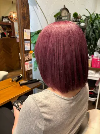 ミディアム カラー 倉澤 愛理のヘアスタイル