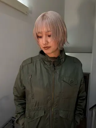 カラー cinq所属・ハイトーンカラー/ sorane♥️のヘアスタイル