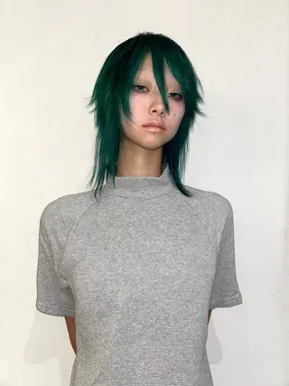 ミディアム 大阪/堀江/ いわもと　りゅうやのヘアスタイル