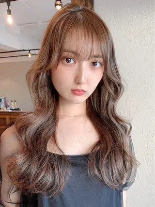 ロング カラー 透明感/オリーブ/ グレージュ/YUKAのヘアスタイル