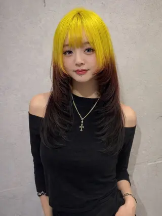 カラー ヘアアレンジ 韓国レイヤーカット /韓国トレンドカラーのヘアスタイル