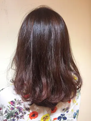 セミロング カラー 加藤 綾華のヘアスタイル