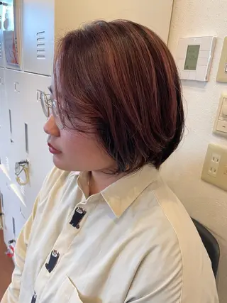 ショート カラー 谷口ゆめ/縮毛矯正/ 大人女子/眉ワックスのヘアスタイル
