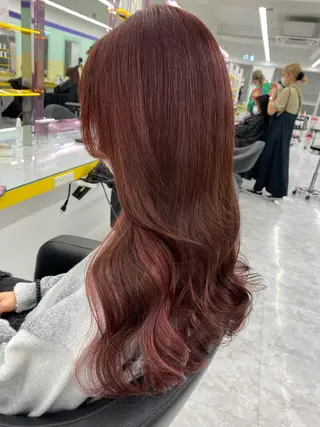 ロング カラー パーマ ヘアアレンジ メンズ キッズ ネイル マツエク・マツパ アイブロウ 🐩推し活🐩 FUTABA🍒のヘアスタイル
