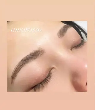 アイブロウ アモロッソ 🐻Miiのマツエク・マツパデザイン