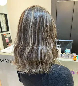 ミディアム カラー 鍵谷 公宏のヘアスタイル