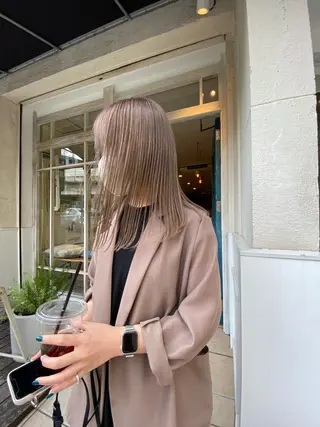 ミディアム Musiiik hairのヘアスタイル