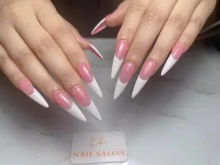 ネイル 💕鈴木ユリ パラジェル/オフ無料のネイルデザイン