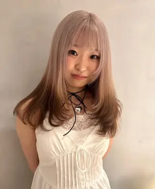 セミロング カラー ヘアアレンジ 縮毛矯正履歴からの ブリーチ /mamiのヘアスタイル