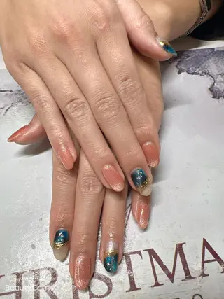 ネイル ガレンドウ 白澤 愛子のネイルデザイン