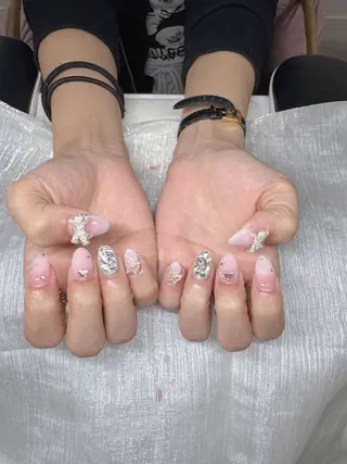 ネイル Lee Nailsのネイルデザイン