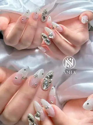 セミロング 🌟AMIA BEAUTY🌟のネイルデザイン