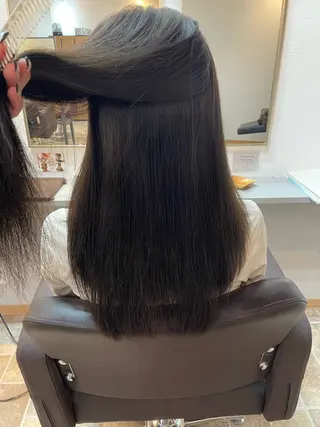 ロング カラー YUI/ ブリーチカラー🌷のヘアスタイル