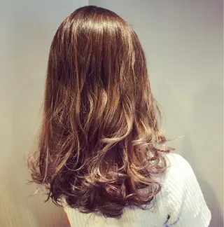 ミディアム カラー パーマ ヘアアレンジ 【mokuオーナー】 ちはるのヘアスタイル