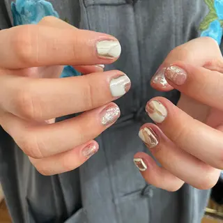 ネイル kiii.__ ✴︎*のネイルデザイン