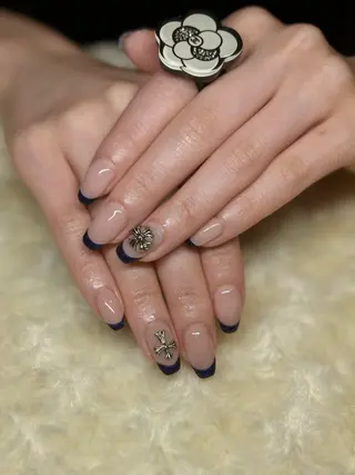 ネイル e.b.mimi Wakanaのネイルデザイン