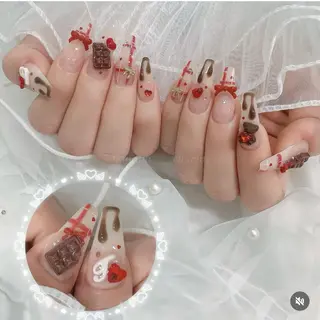 ネイル 黒江 菜々美のネイルデザイン