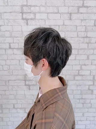 ショート パーマ ヘアアレンジ メンズ ブリーチなし艶カラー 東家のヘアスタイル