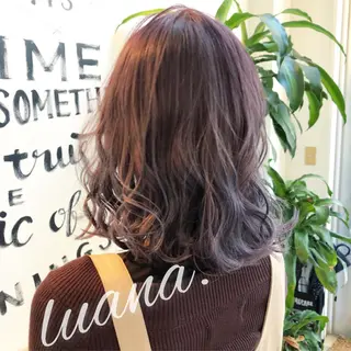 セミロング エクステ・髪質改善・ ブリーチ・吉田大介のヘアスタイル