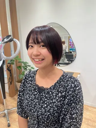 カラー 矯正パーマ、ベージュ ボブカット🫧のヘアスタイル