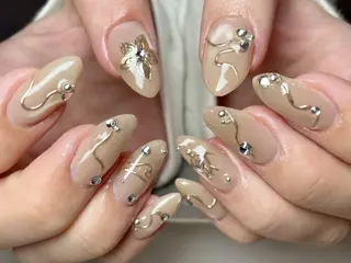 ネイル elu hのネイルデザイン