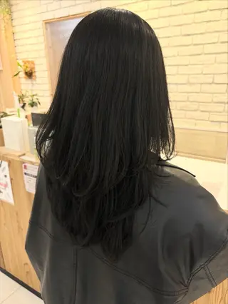 ロング レイヤー/透明感 カラー/ユウカのヘアスタイル