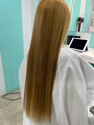 ロング 原 千景のヘアスタイル
