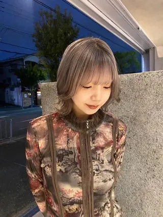 ミディアム カラー レイヤーカット/ ダブルカラーサクライのヘアスタイル