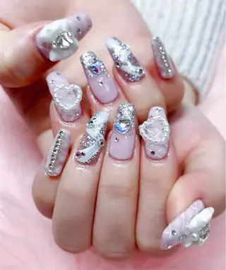 ネイル MoonNail ユリ🌸のネイルデザイン