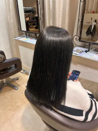 セミロング カラー 野村 佳蓮のヘアスタイル