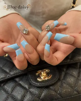 ネイル Blue daisy 栄本店のネイルデザイン