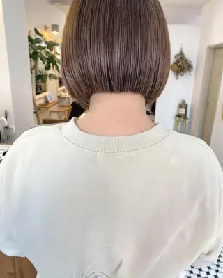 カラー leo/レディース ショート特化⛈️のヘアスタイル