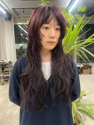 ロング WA KOのヘアスタイル