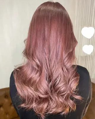 ロング カラー ヘアアレンジ 🍑🧋ハイトーン 暖色カラーlucaのヘアスタイル