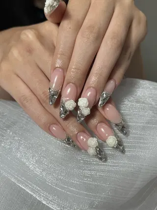 ネイル Luna Gladeのネイルデザイン