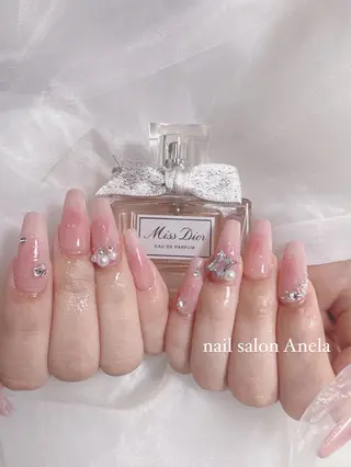 ネイル Anela🪞アネラ 久屋大通🫧EMIのネイルデザイン