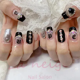 ネイル La neige* yuki 🐩🌙のネイルデザイン