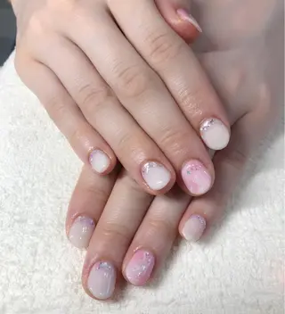 ネイル 遊津 美来のネイルデザイン