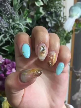 ネイル crystal ⭐︎ colorのネイルデザイン