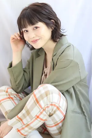 ミディアム カラー ショートカット 💙hiyoriのヘアスタイル