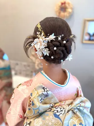 セミロング ヘアアレンジ 伊藤 栄子のヘアスタイル