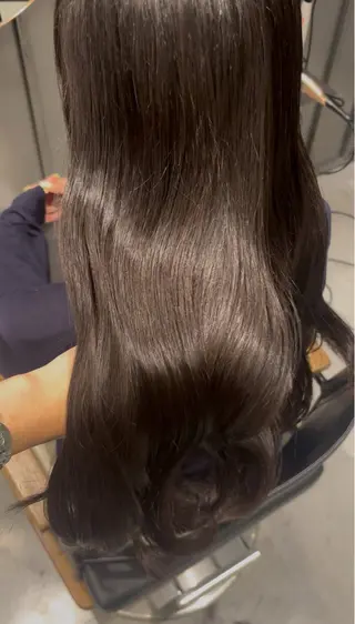 カラー 🐈‍⬛JUMI /透明感カラー/🩶のヘアスタイル